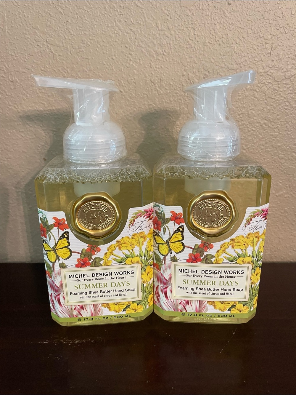 NEW Michel Design Works Summer Days Foaming Shea Butter Hand Soap Set